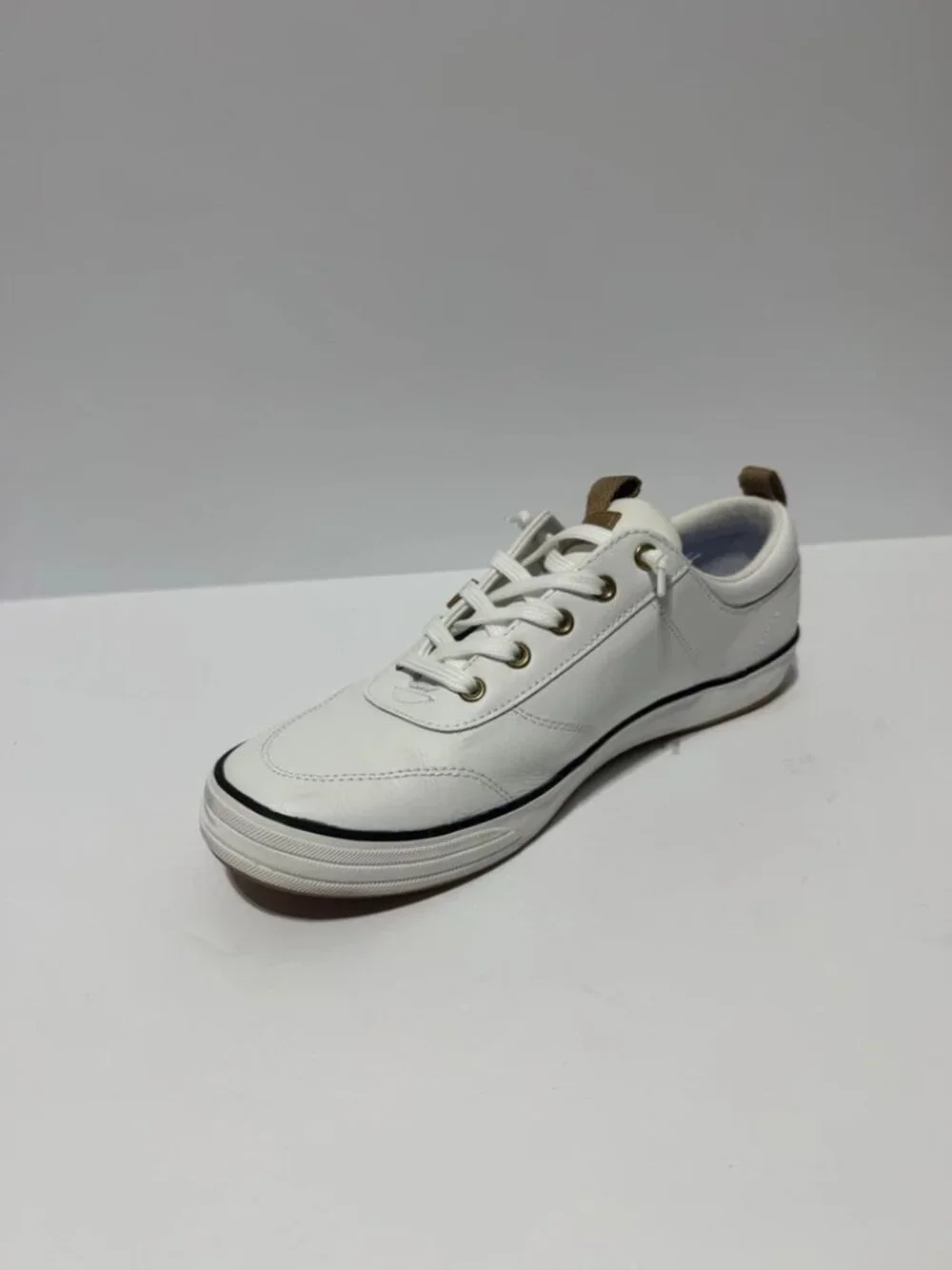 Keds Womens Center III Slip On Leather Sneakers White Size 9W